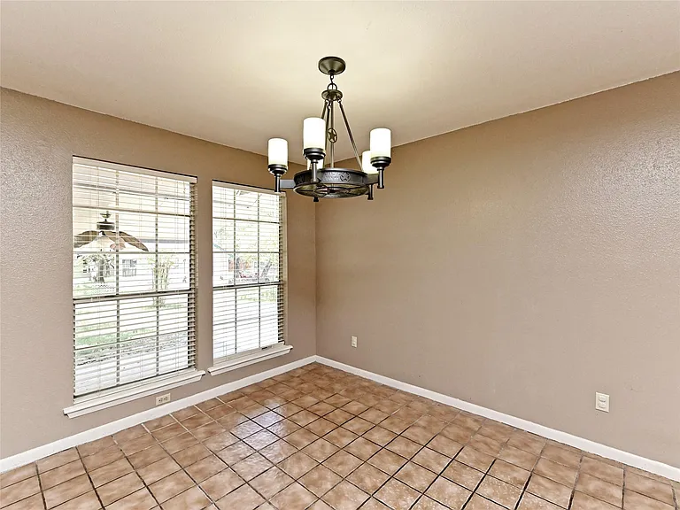 15502 Rock Crk — Photo 7