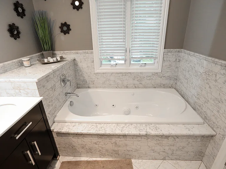 296 Forest Rd — Photo 23
