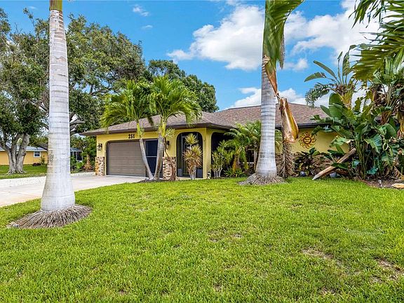 2nd image of 251 Plantation Rd