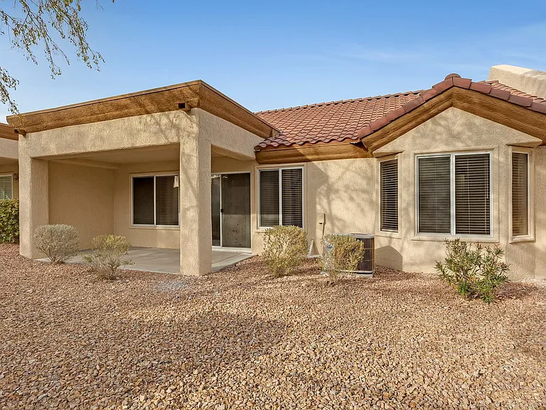 8705 Prairie Hill Dr — Photo 26