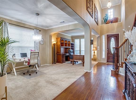 3rd image of 13177 Bavarian Dr
