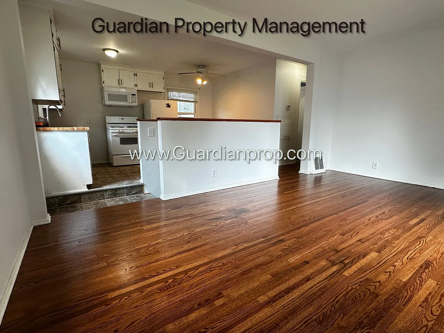 St Louis Park Single Family Home, 2 Baths, Office, Newly Finished Hardwood Floors — Photo 3