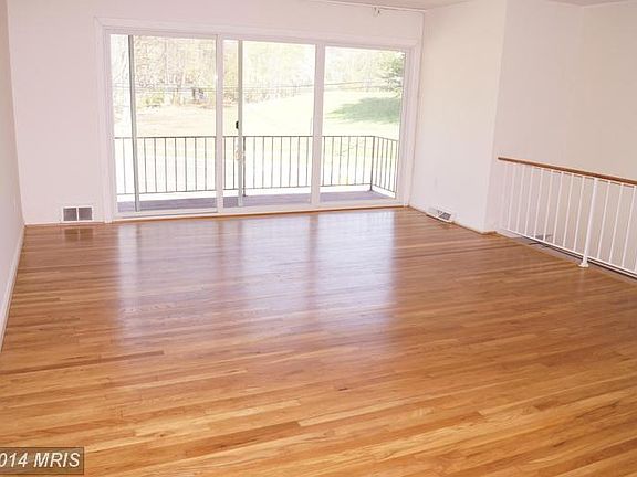 4th image of 13823 Loree Ln