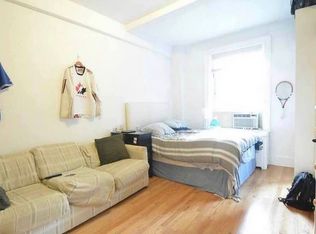 200 W 70th St #4V, New York, NY 10023