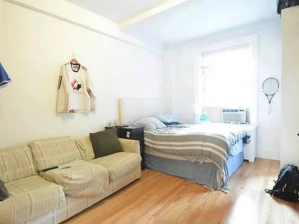 200 W 70th St #4V, New York, NY 10023