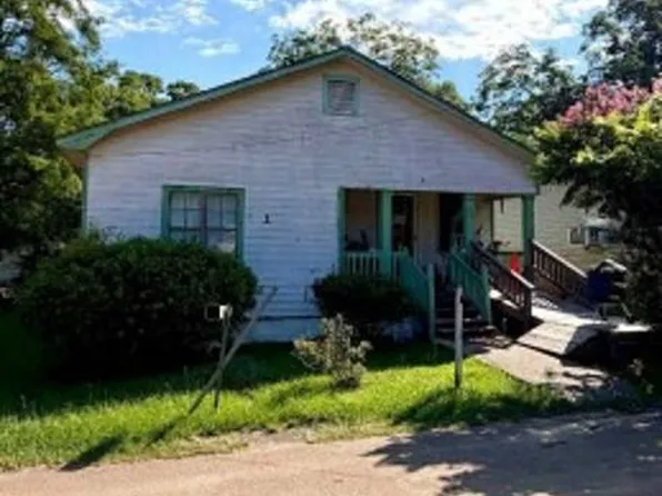 130 Oak St, Fayette, MS 39069