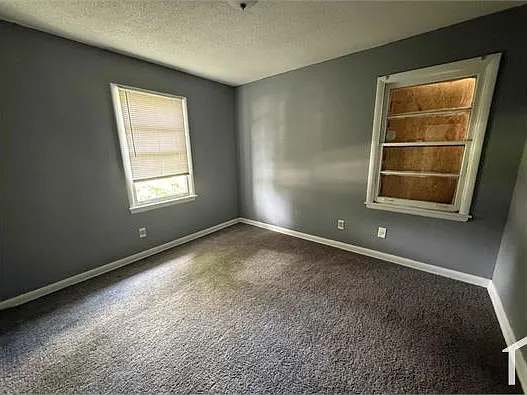 3285 Ashland St — Photo 4