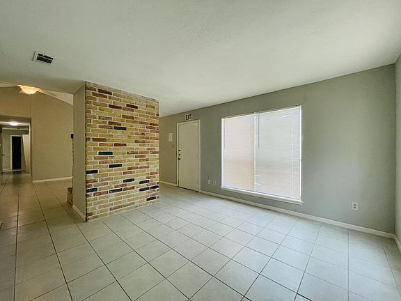4th image of 12401 Wellington Park Dr