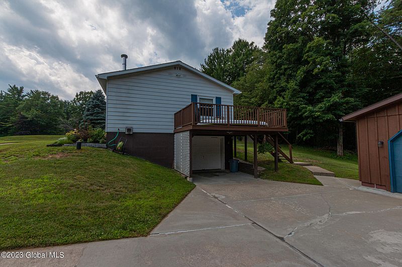 3rd image of 136 Berger Road