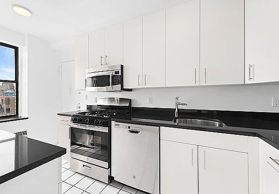 5th image of 985 5th Ave #A20