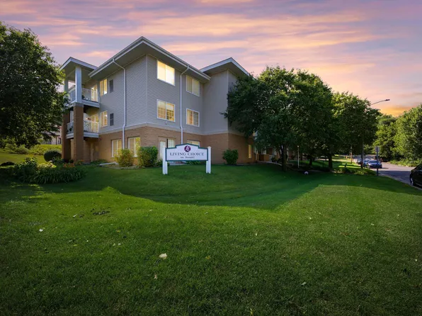 1600 Arundel St APT 211, Saint Paul, MN 55117