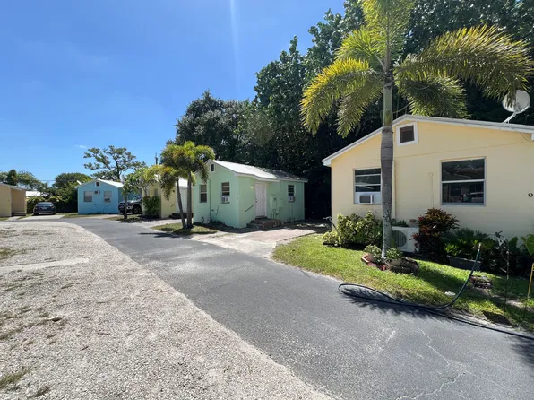 3790 Gulfstream Rd #8, Lake Worth, FL 33461