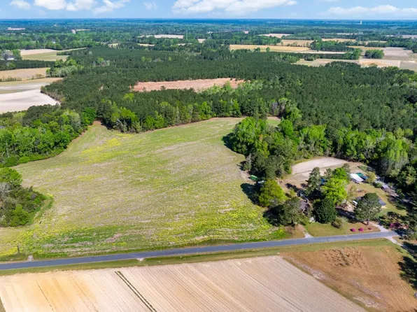 2458 Proctor Rd, Fork, SC 29543