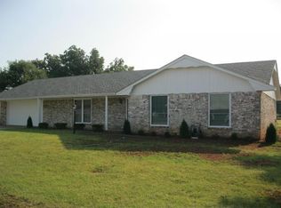 12 Liberty Ln, Elk City, OK 73644