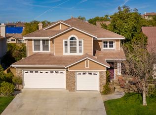 28957 Canyon Oak Pl, Santa Clarita, CA 91390