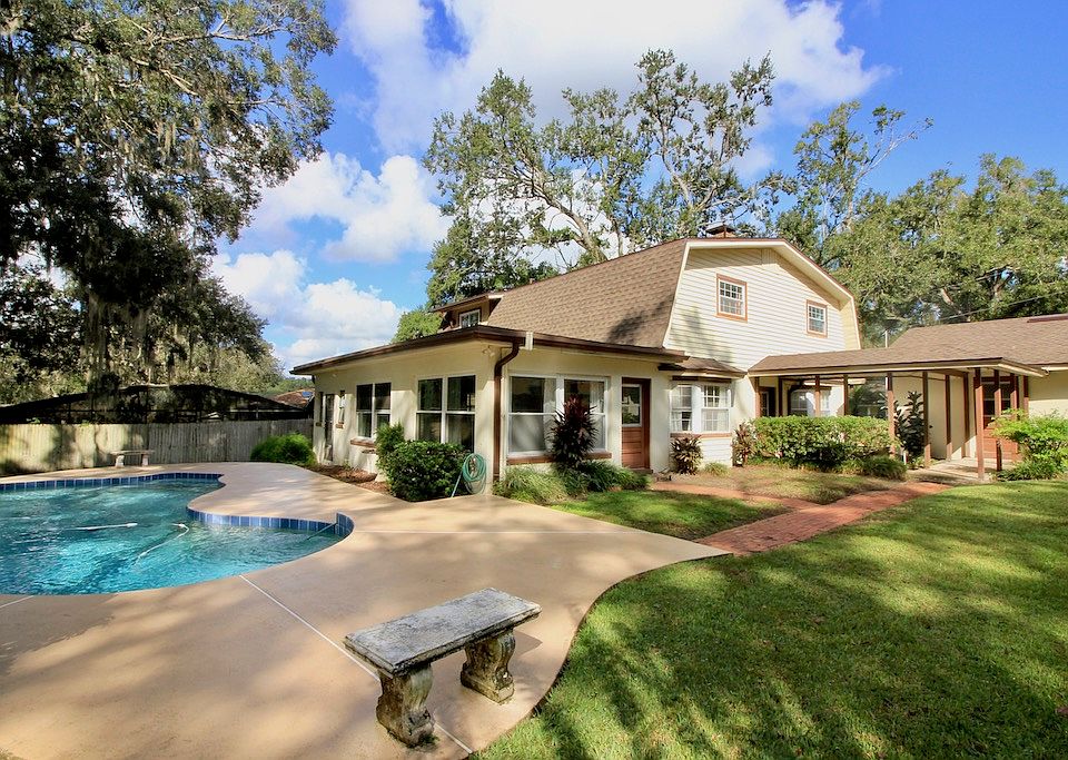 1st image of 2630 E Evelyn Dr