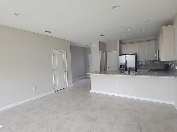 2nd image of 501 Pine Bluff Dr