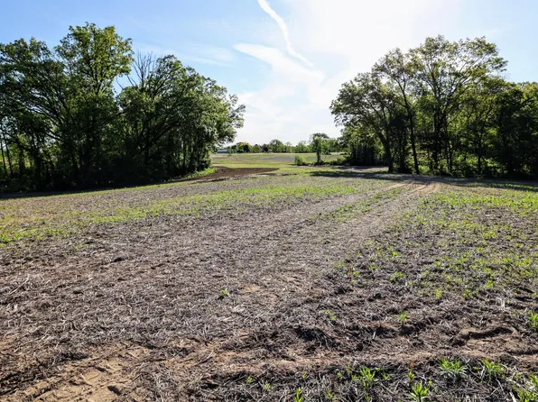 Onsted Hwy, Onsted, MI 49265