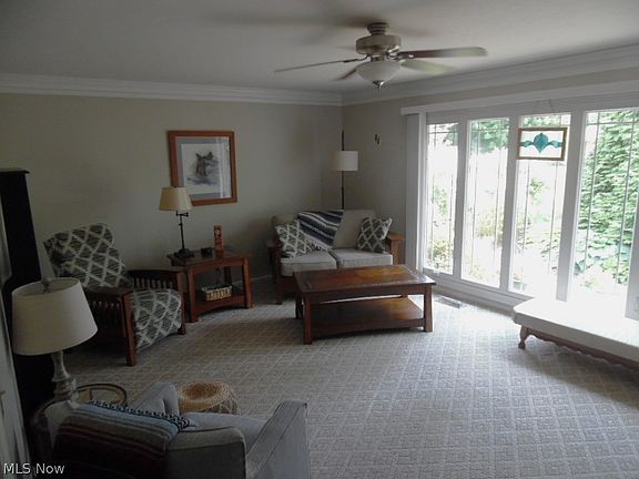 5th image of 218 Alden Ave