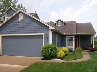 912 Cambridge Ct, Troy, OH 45373