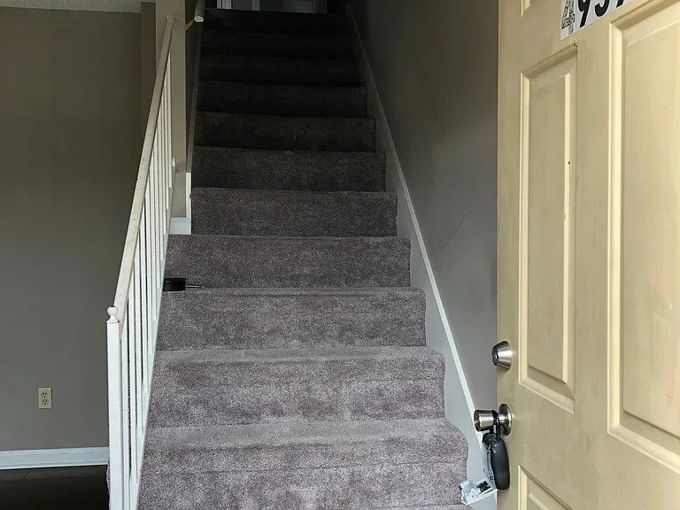 4939 Brighton Ln — Photo 8