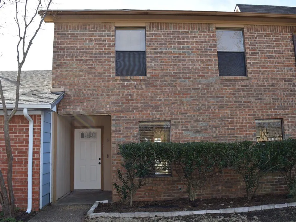 9 Riverview Ct