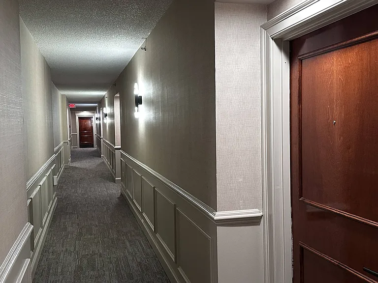 Wesley Townsend Apartments at Buckhead — Photo 93