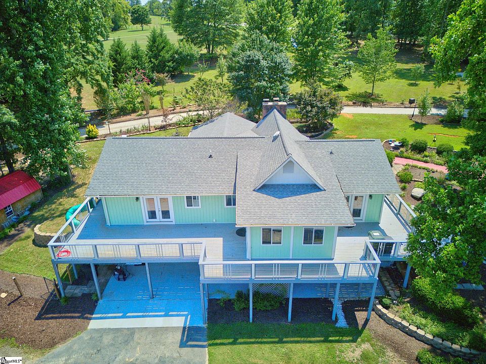 1st image of 300 Chastain Hill Rd