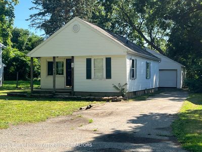343 S Grace St, Lansing, MI, 48917