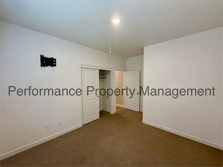 7215 Canyon Creek Dr — Photo 13