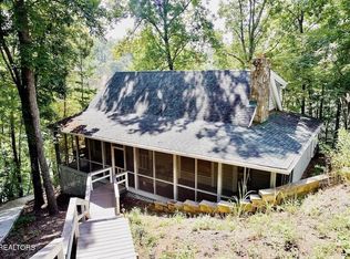 226 Deer Run Point, La Follette, TN 37766