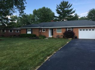 5138 Southern Grove Dr, Grove City, OH 43123