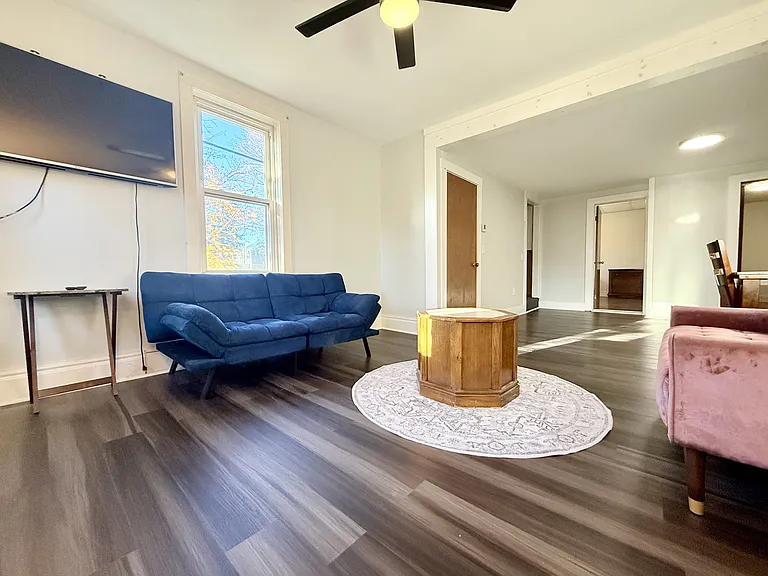 319 Partridge St — Photo 2