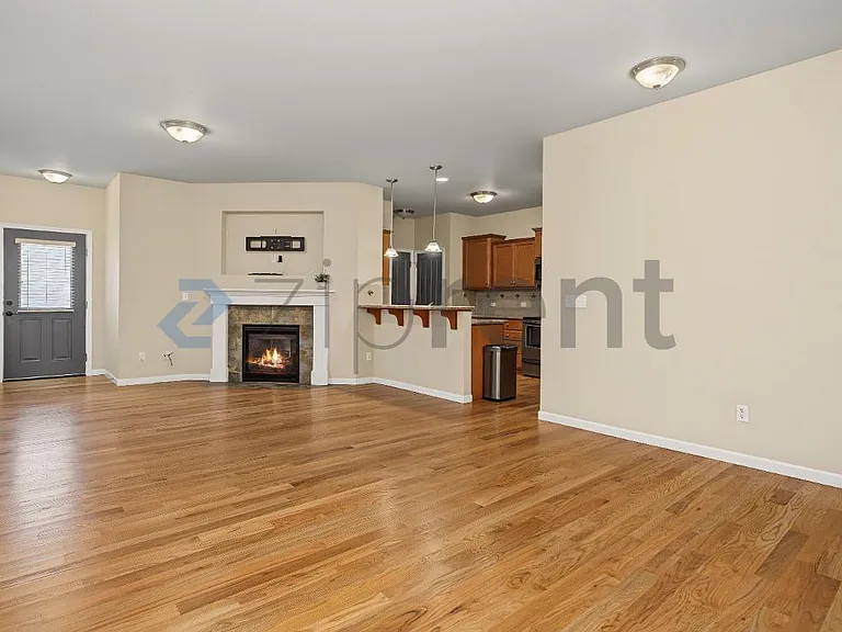 7625 Kodiak Ave NE — Photo 10