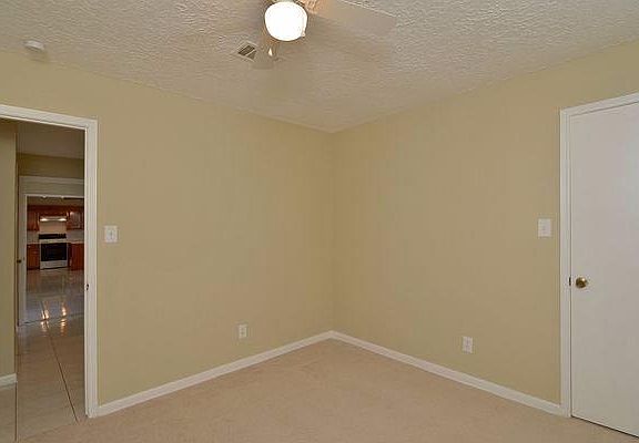5th image of 15754 Boulder Oaks Dr