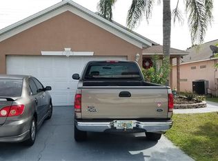 2273 Santa Lucia St, Kissimmee, FL 34743