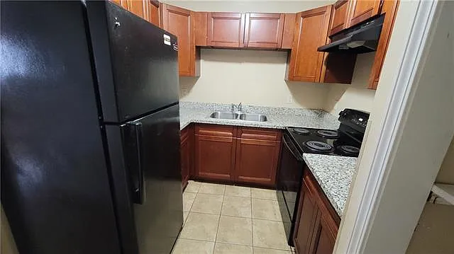 2 bed, 1.0 bath, 900 sqft, $1,100 — Photo 4