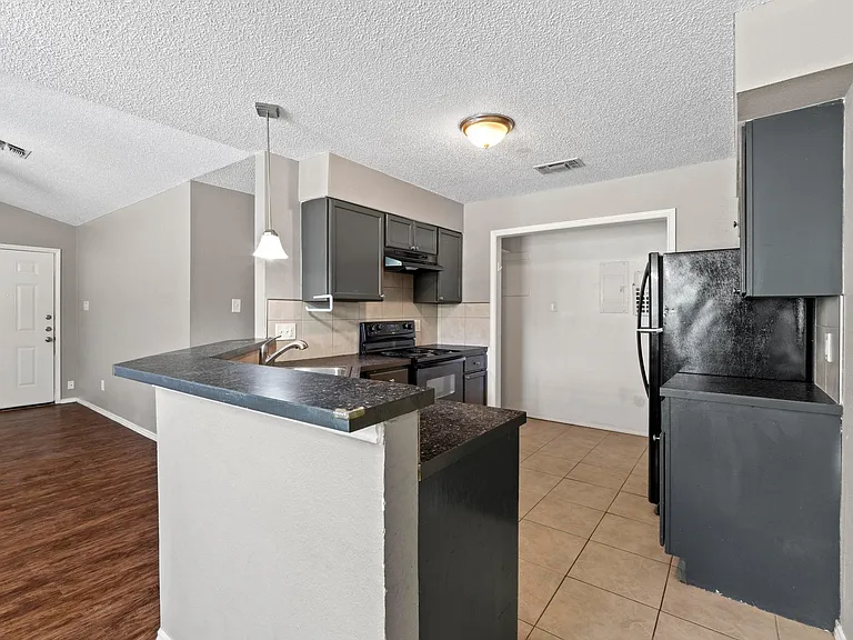 4208 Duval Rd #C — Photo 8