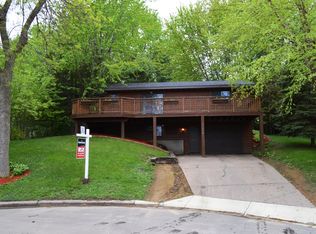 11310 Interlachen Rd, Chisago City, MN 55013