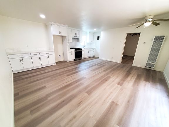 2nd image of 322 7th St