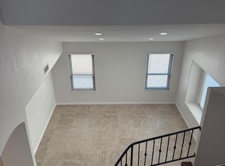 6756 W Morrow Dr, Glendale, AZ 85308