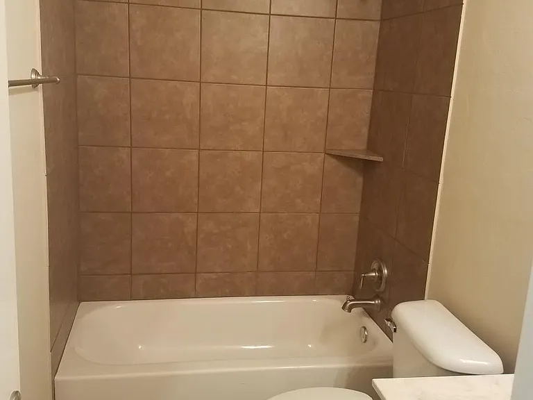 2nd Full Bathroom