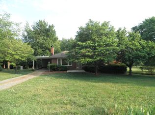 1410 Greenwood Rd, Lincolnton, NC 28092