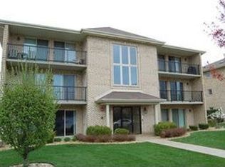 16048 W New Ave, Lemont, IL 60439