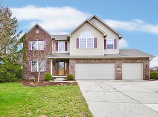 92 Pin Oak Ct, Whiteland, IN