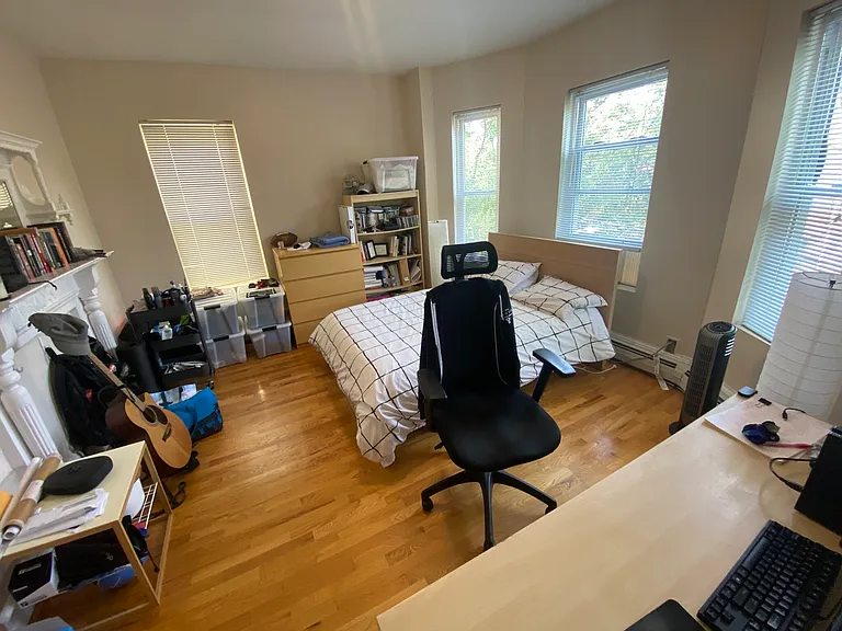 273 Pearl St #3 — Photo 15