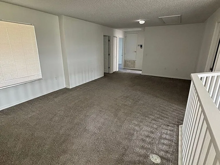 157 Cimarron Ln — Photo 14