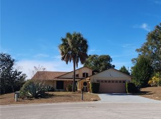 200 N Entry Oaks Point, Lecanto, FL 34461