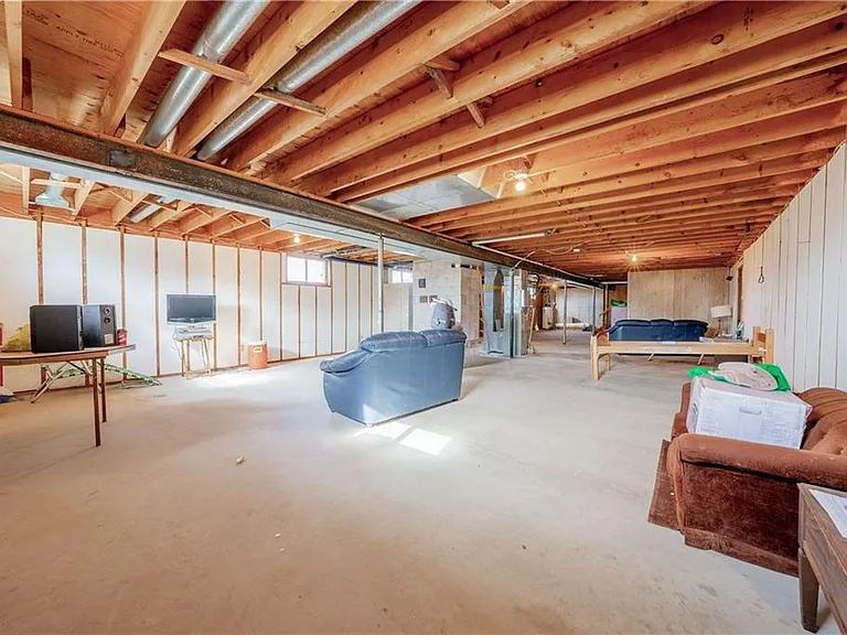 5213 Governors Rd — Photo 26