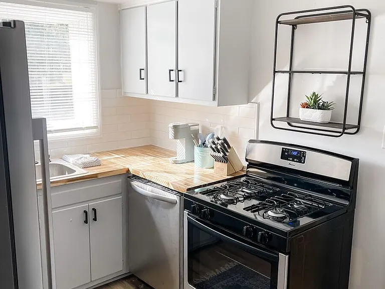 23 Berkley Pl #1 — Photo 15